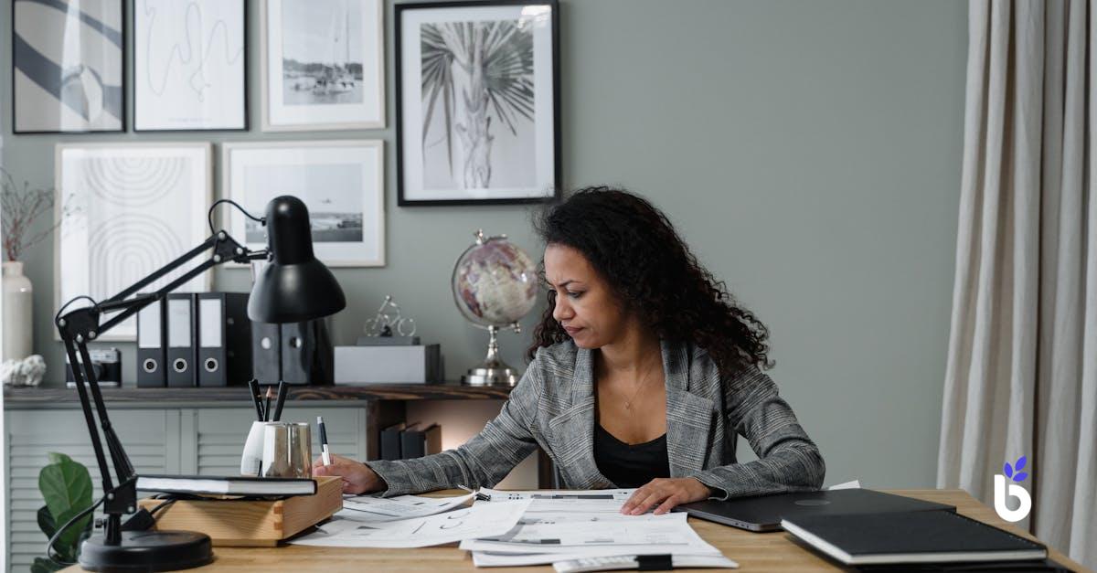 PAYROLL EXECUTIVE JOB DESCRIPTION - BIZCRM APP